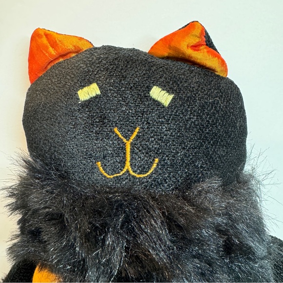 Woof & Poof Large Halloween Cat with Music Box - Picture 4 of 6